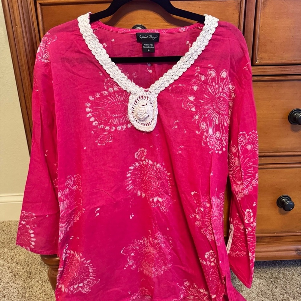 Charlie Paige Fuchsia Floral Tunic with White Accents